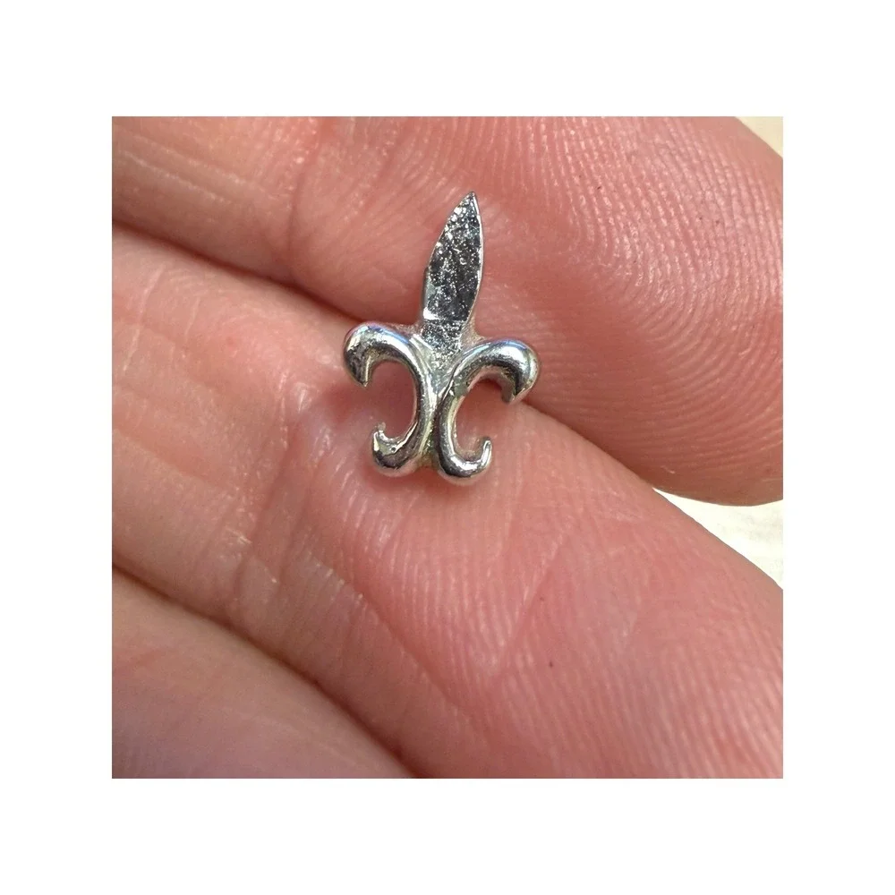 Vintage Fleur‎ De Lis Tie Tack Silver Tone Tie Pin Lapel Pin Men's Jewelry